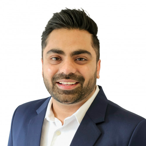 Neeraj Upneja headshot